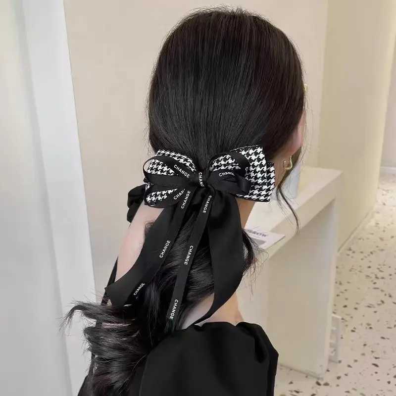 Women Luxury Korean Style Barrettes Headwear Hair Accessories Rhineston Tassel Hair Clips for Women Girls Fabric Bow Hairpins Z250707
