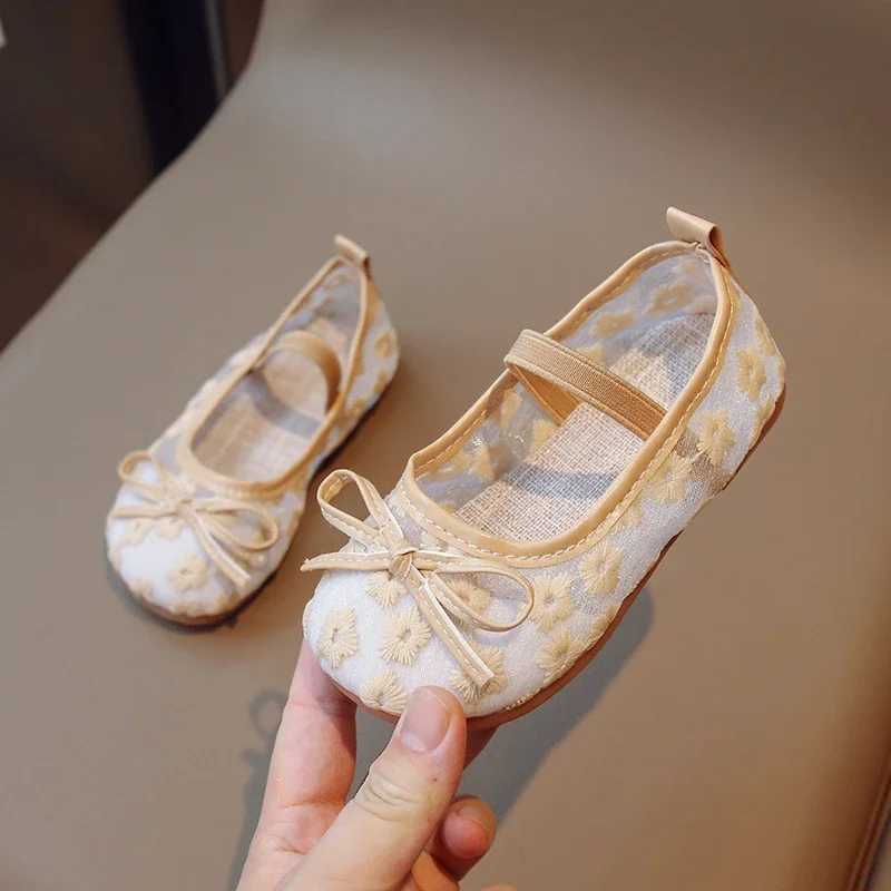 2023 Soft Child Summer New Korean Toddler Shoes Girl Versatile Bow Embroidery Elegant Elastic Band Simple Kids Shoes Round-toe R250707