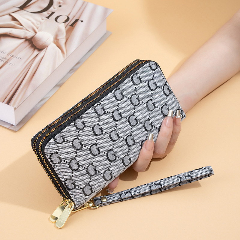Free shipping designer 2025 New Women Clutch Bag Printed Big G Letter Fashion Double Pull Large Capacity Multi-Card Slot Wallet Phone Bag