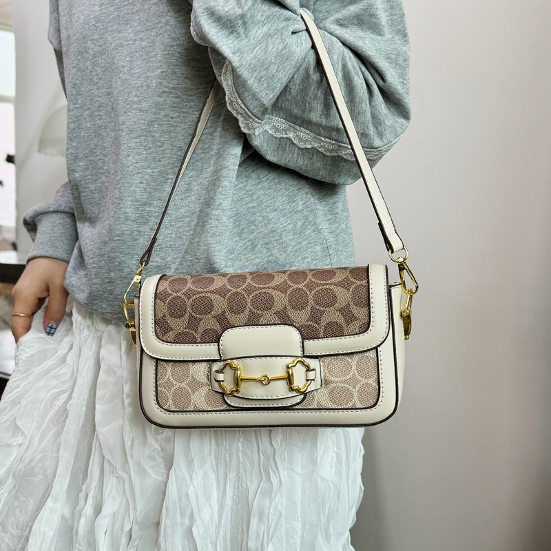 Designer 2025 New for Women Elegant Fashion Saddle Color-Block Small Square Shoulder Crossbody Light Luxury Women's Bag