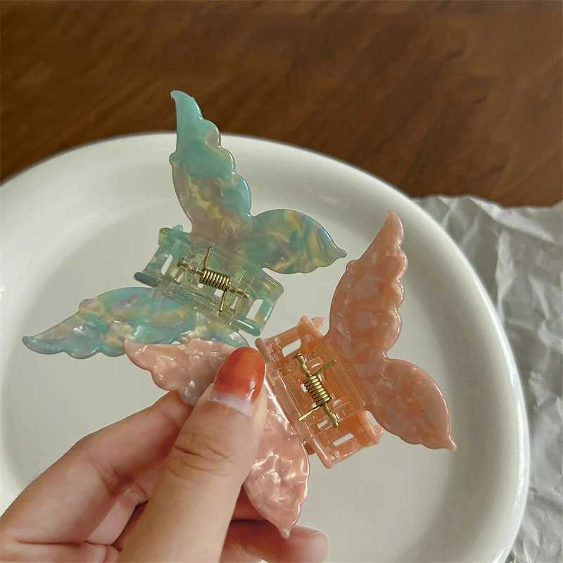 New Vintage Acetate Hair Claw Clip Sweet Butterfly Hair Clip Hairpin Barrettes Trendy Hair Accessories Barrettes for Women Girls Z250707