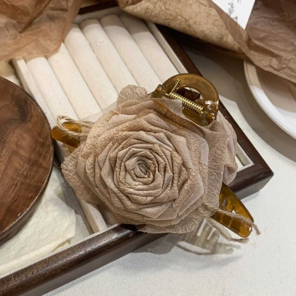 Vintage Linen Flowers Large Hair Claws Farbic Ponytail Hair Clips Crab For Women Girls Gifts Hair Accessories Valentine Headwear Z250707