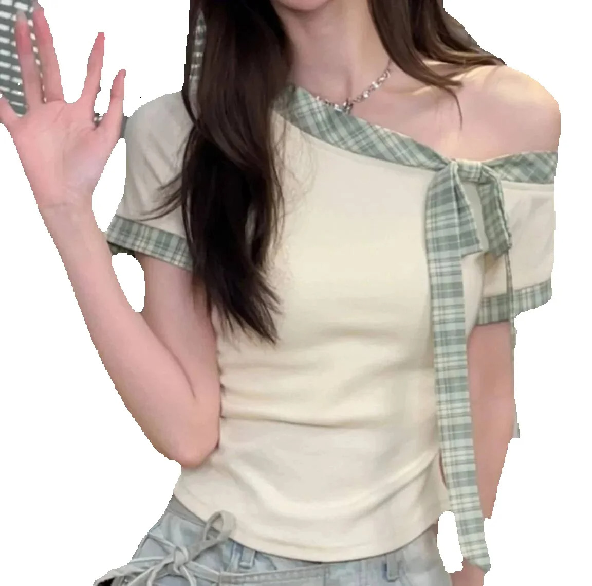 2025 Summer new women's T-shirt sweet style striped T-shirt summer bow T-shirt slim fit off shoulder top new designer T-shirt