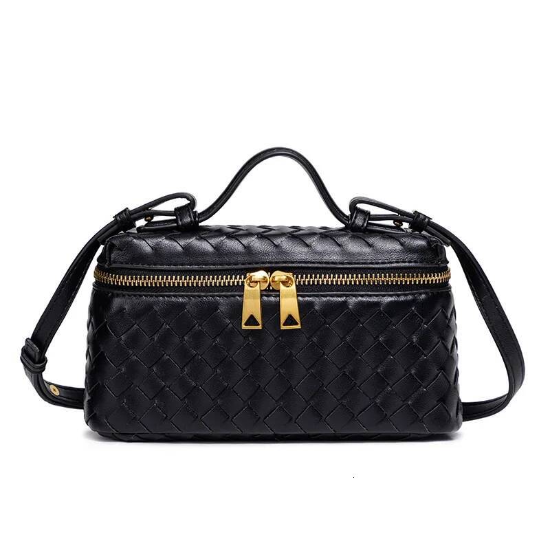 fashion boxed handbag quilted chain dia pattern messenger high quality PU material ladies small bag high-quality