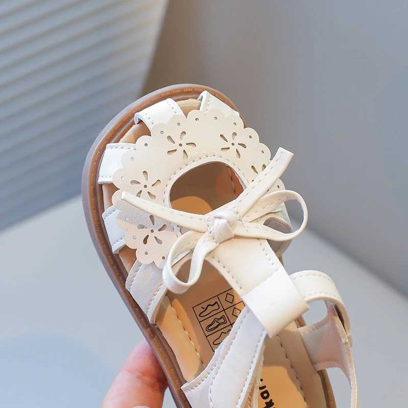 Summer Girls Sandals Hollow-out Cover Toe Floral Kids Sliders Beige Pink Sweet Pu Leather Toddler Hook-loop Children Slippers R250707