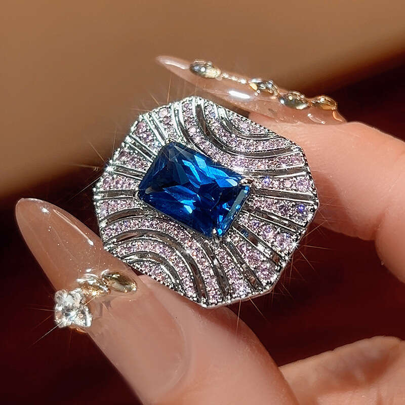 New Style Straight Ring For Women Red Light Luxury High-End Sense Fashion Jewelry 5Bb