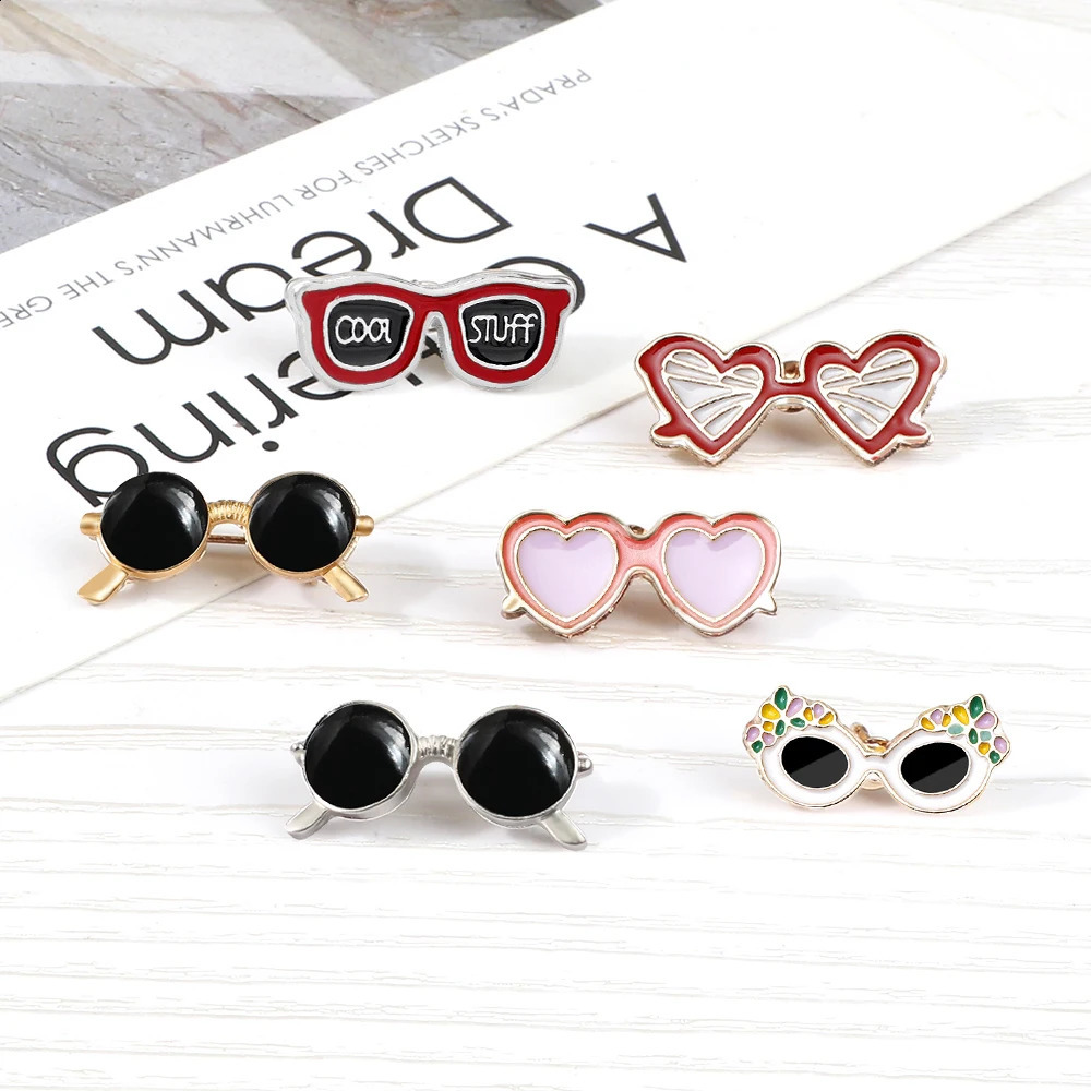 Summer Beach Sunglasses Brooch Fashion Personality Enamel Pins for Vacation Girl Women Backpack Hat Lapel Pin Jewelry Decoration 250625