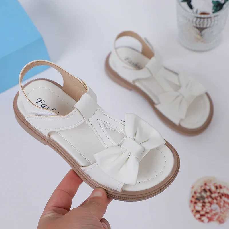 2024 Girls Sandals Bowtie T-strap Style Soft Summer New Simple Child Sandals Princess Non-slip Open-toe Kids Shoes Hook Loop R250707