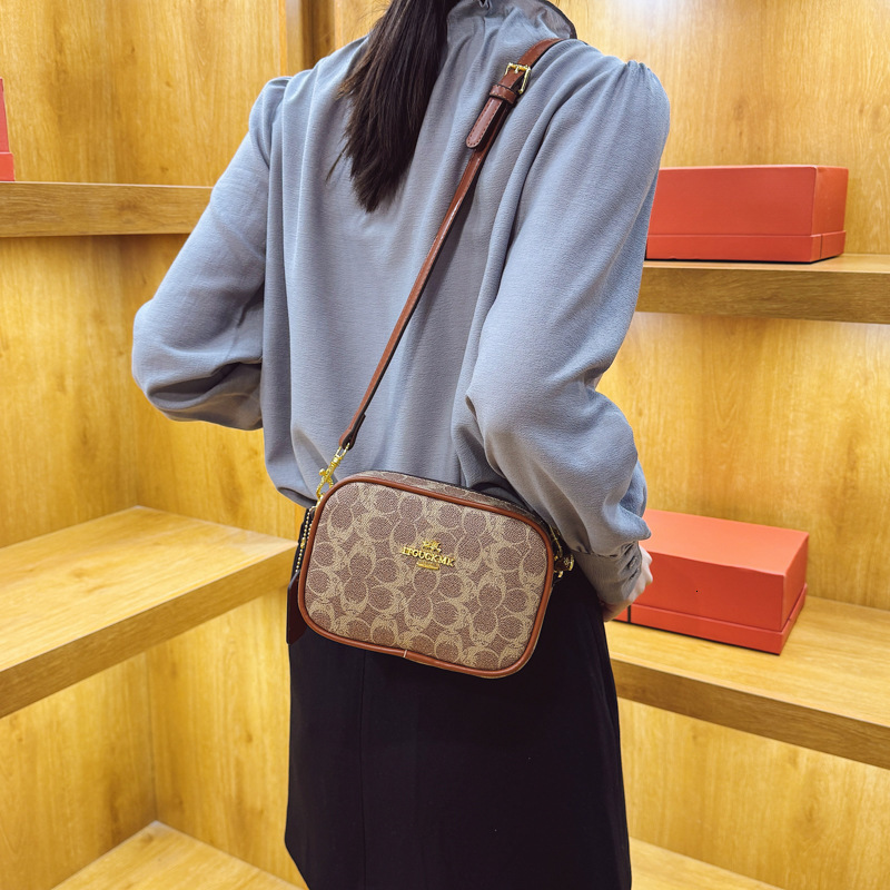 Designer High-End Feel for Women 2025 New Camera High-Quality Fashion Elegant Versatile Shoulder Niche Crossbody Light Luxury Women's Bag