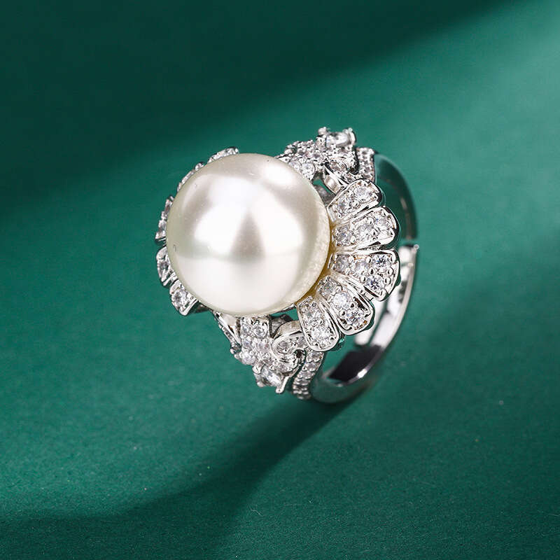 Huayoumei Jewelry Imitation Natural French Style Flower Inlaid Diamond White Index Finger Yellow Shell Pearl Ring 843