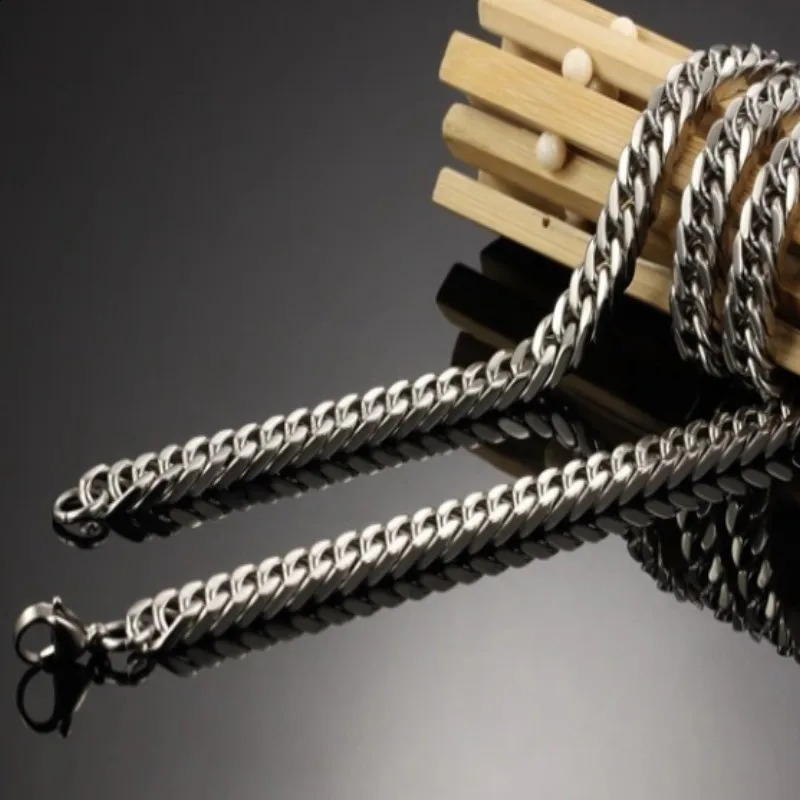 8mm14mm Thick Stainless Steel Cuban Chain Necklace For Men Punk Neck Male Chains Jewelry Accessories 250707