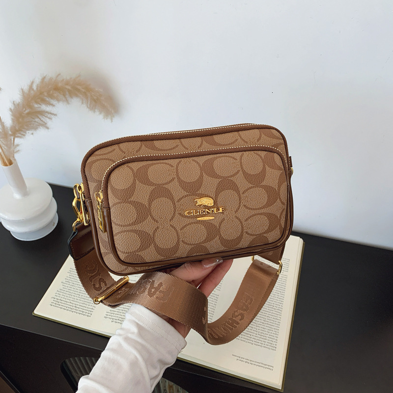 Designer High-End Feel Phone 2025 New Model High-Quality Fashion Versatile Shoulder Niche Crossbody Chest Light Luxury Women's Bag