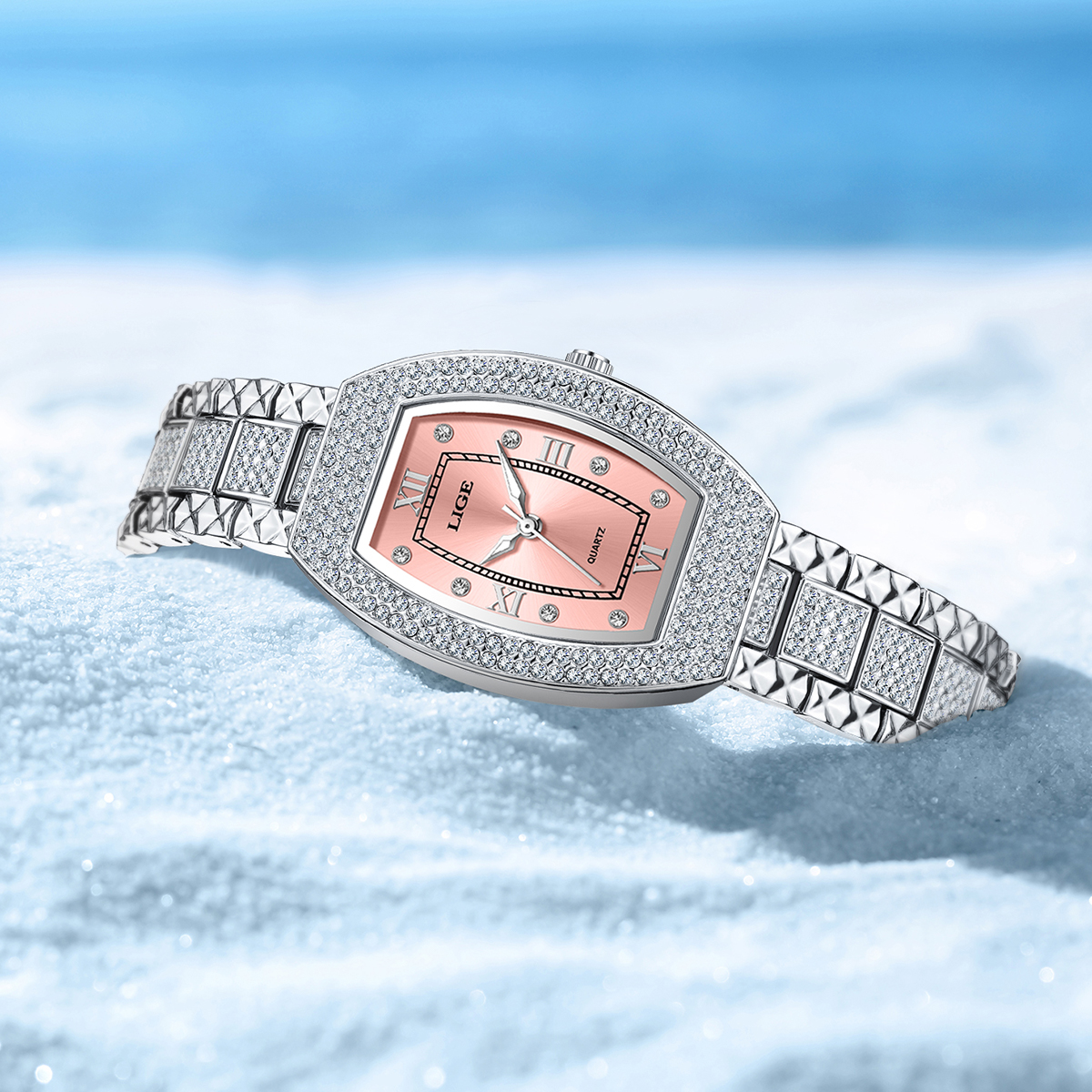 2025 Fashion Ladies Latest Waterproof Casual Clock Quartz Diamond Watch