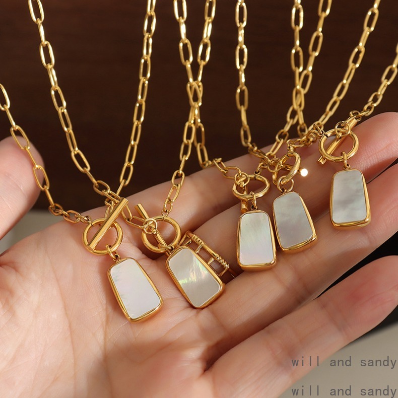 18k Gold Plated Square Shell Necklaces Choker Butterfly Heart Pearl Pendant Designer Jewelry Women Necklaces Fine Jewelry Engagement Wedding Mother Da