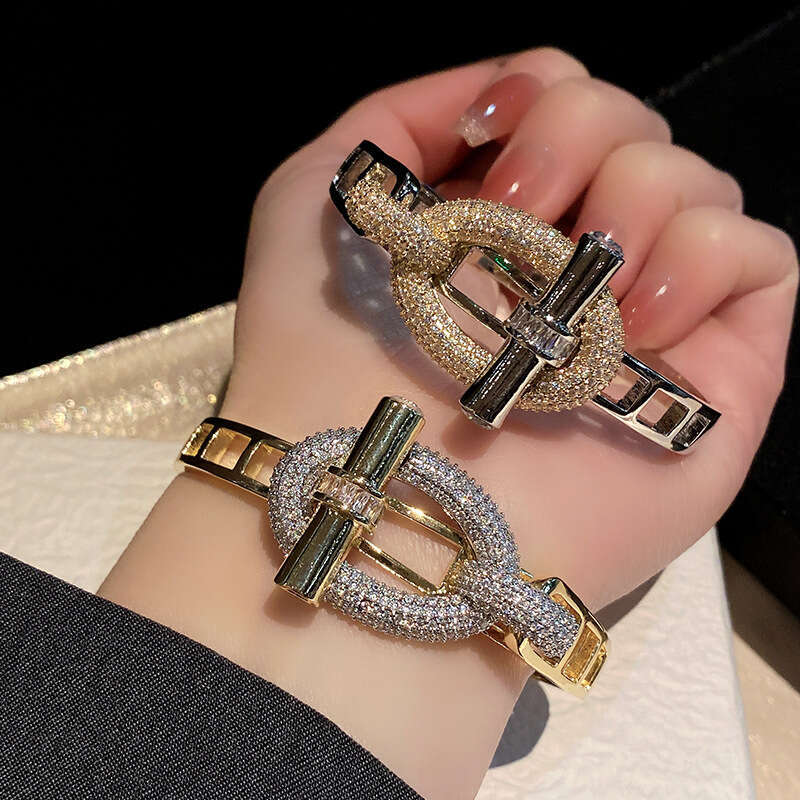 DHcollections New Horizontal Bar OT Series Ring Bracelet Set Pig Nose Light Copper Inlaid with Zircon