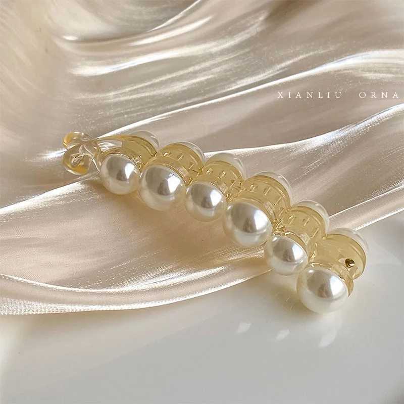 Temperament Korean word clip headdress ins pearl banana clip vertical clip ponytail hairpin simple style hair accessories Y250707