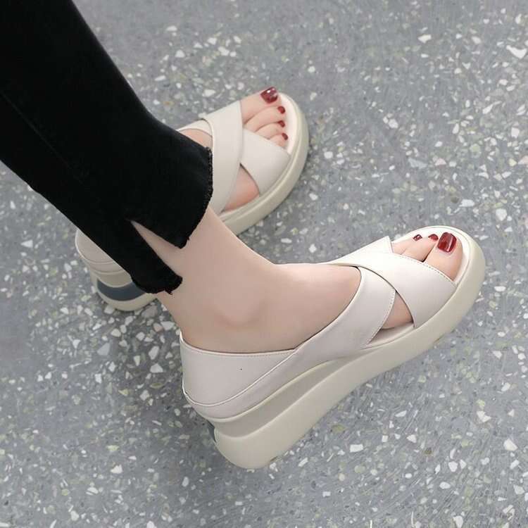 Large Size 43 Summer New Thick-Soled Closed-Toe Open-Front Fish Mouth Slippers Korean Fashion High-Heeled Outdoor Wedge Sandals