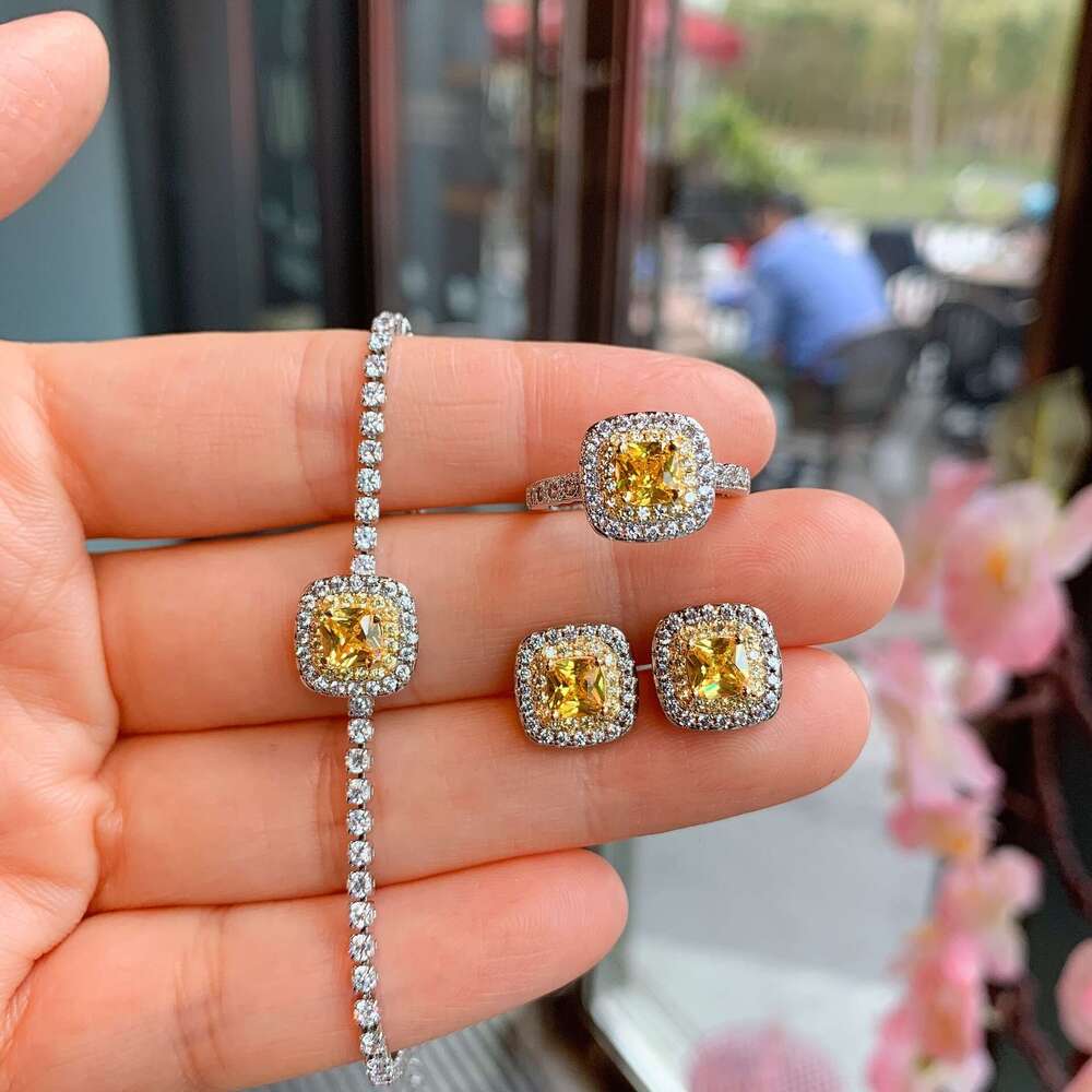 Square Shiny Zircon S Sier Needle Yellow Dia Earrings Bracelet Ring Accessories For Women Wholesale A57