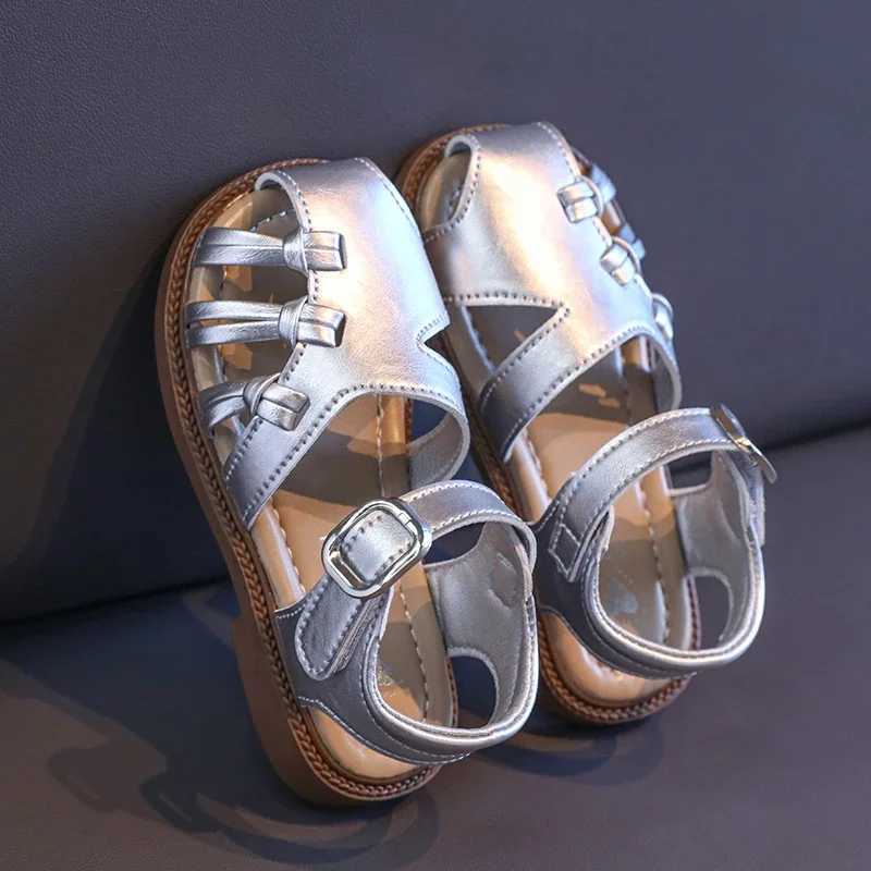 2025 Summer New Children Fashion Sandals for Girls Korean Style Soft Bottom Anti-Slippery Versatile Cut-outs Cool Beach Shoes R250707