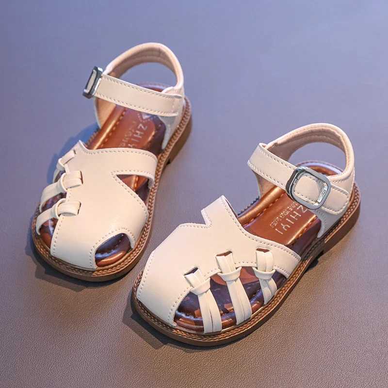 2025 Summer New Children Fashion Sandals for Girls Korean Style Soft Bottom Anti-Slippery Versatile Cut-outs Cool Beach Shoes R250707