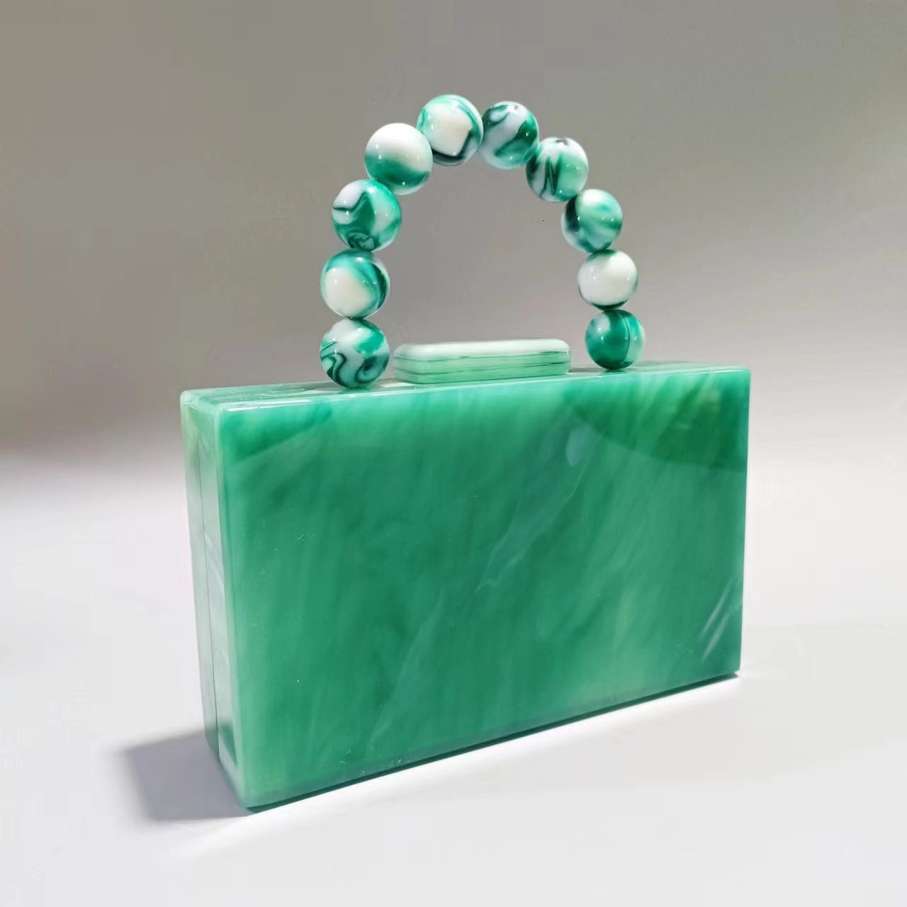 Elegant Women s Foreign Trade New Pearl Acrylic Evening Dress Bag trend trend Designer Bag Beaded Wrist Handheld Wedding Dress Bag
