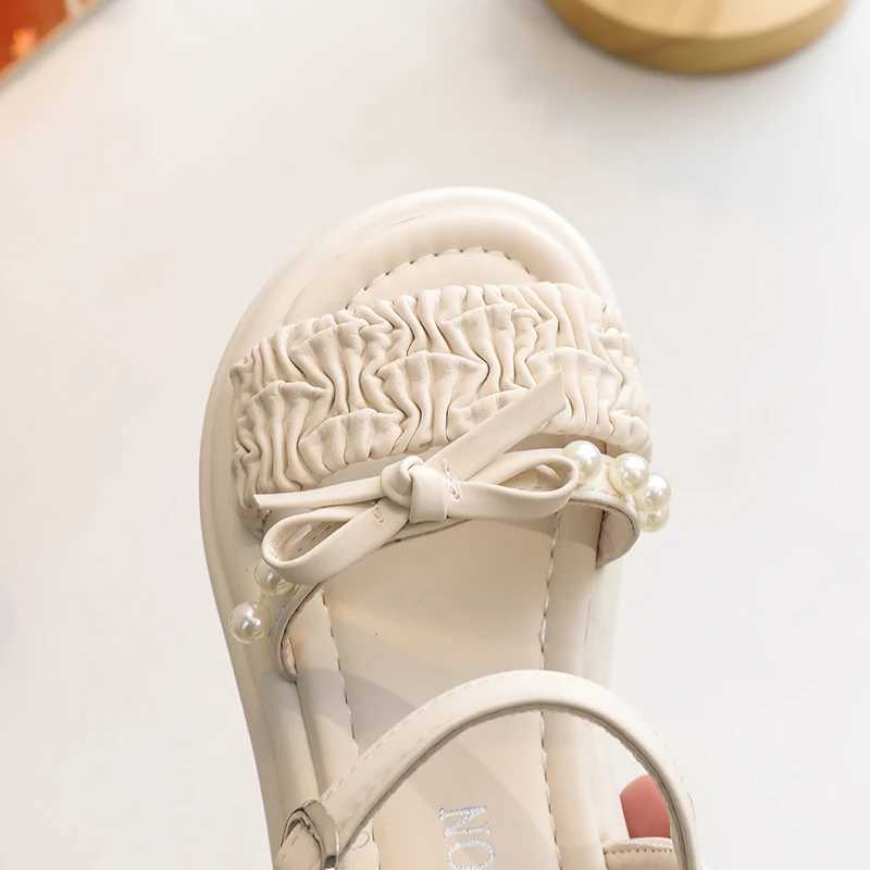 2025 Summer New Little Girl Fashion Big Childrens Beach Shoes Childrens Sandals Pearl Princess Shoes for Kids R250707