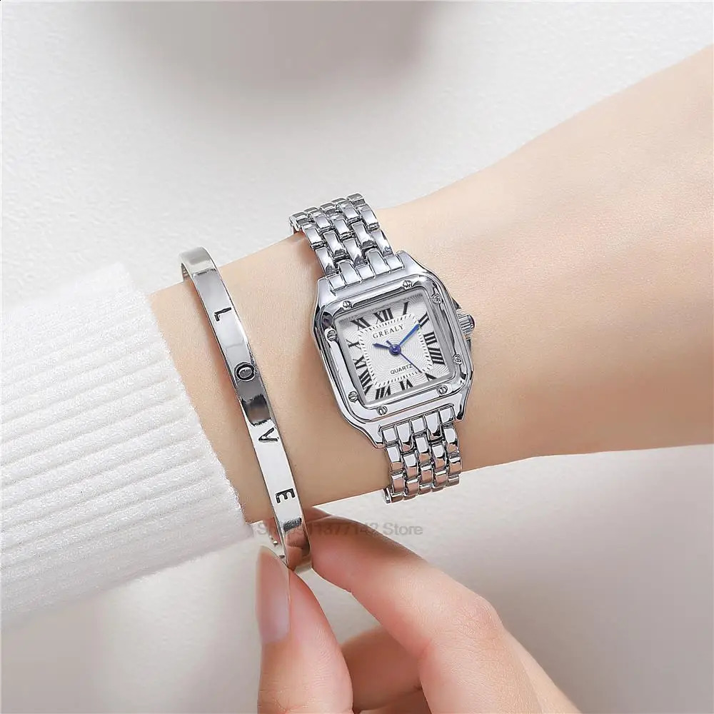 y Womens Fashion Square Watches Gold Alloy Strap Ladies Quartz Wristwatches Qualities Female Roman Scale Clock 250707