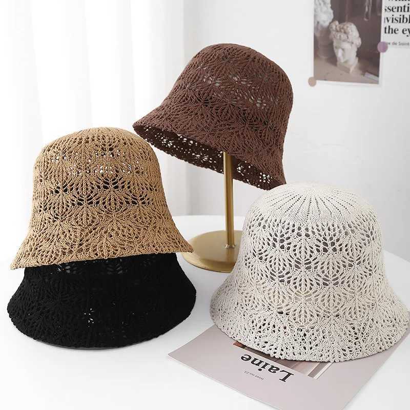 Hollow Grid Bucket Hat for Women Summer Thin Linen Fisherman Hats Fashionable White Pearl Chain Decorative Basin Cap Beach Hats Y250707