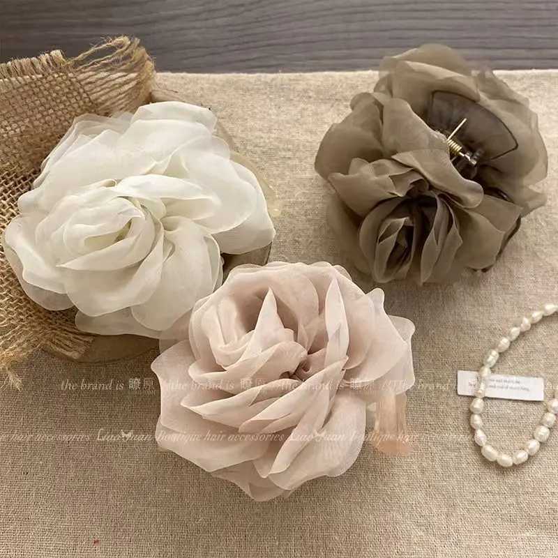 Fashion Fabric Rose Hair Claw Women Elegant Ponytail Clip Sweet Flowers Hair Clips Crab Claw Headdress Hair Accessories Z250707