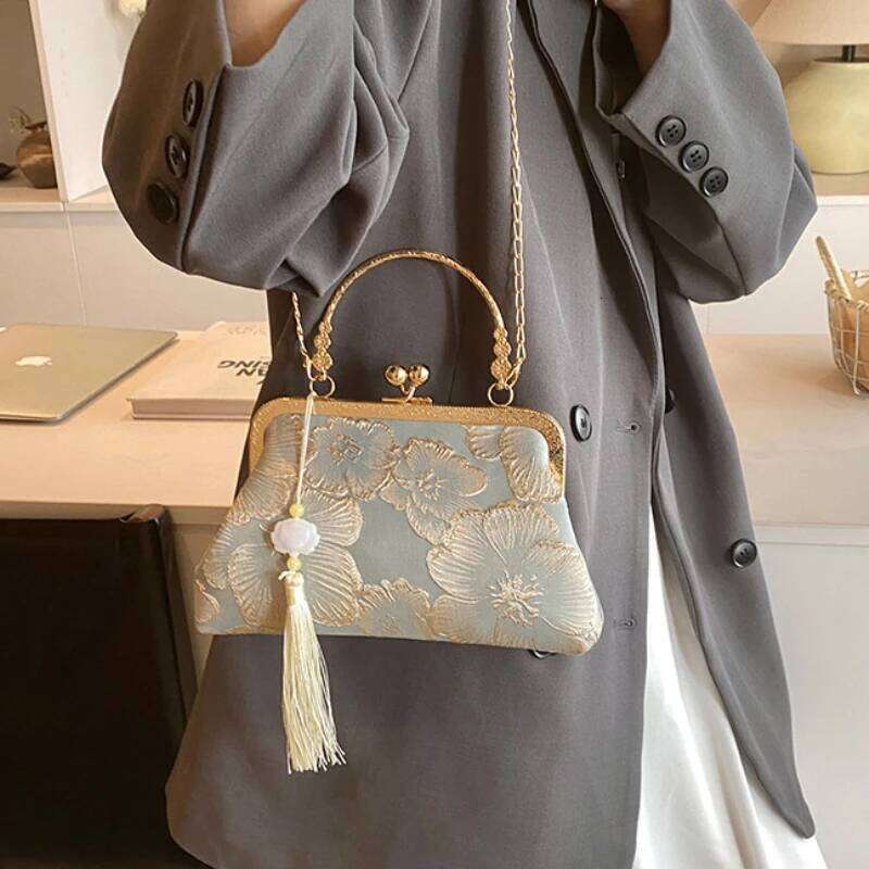 Chinese Style Embroidered Women's Elegant Handbag Retro Small Square Evening Clutch for Wedding Party Designer Shoulder Bag
