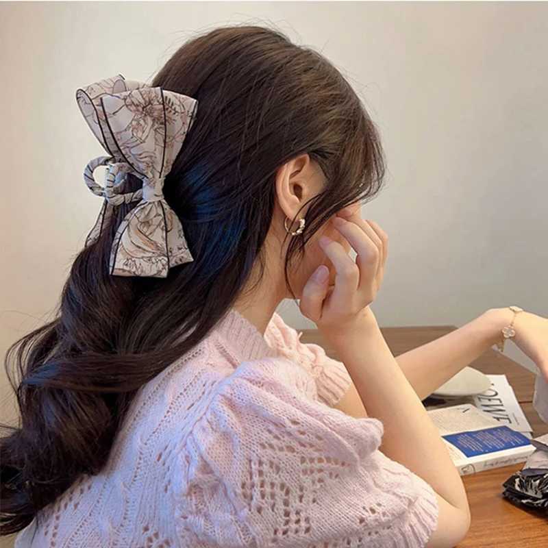 Korean Bowknot Vintage Large Hair Claw Clips Women Elegant Bow Barrette Crab Hairpins Girls Headwear Hair Accessories Female Z250707