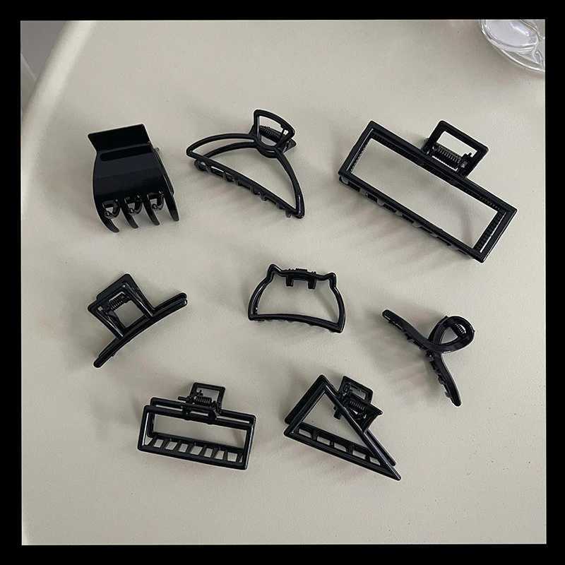 New Black Small Metal Claw Clips Headdress for Women Girls Mini Hair Clips Hairpins Barrettes Crab Clip Fashion Hair Accessories Y250707