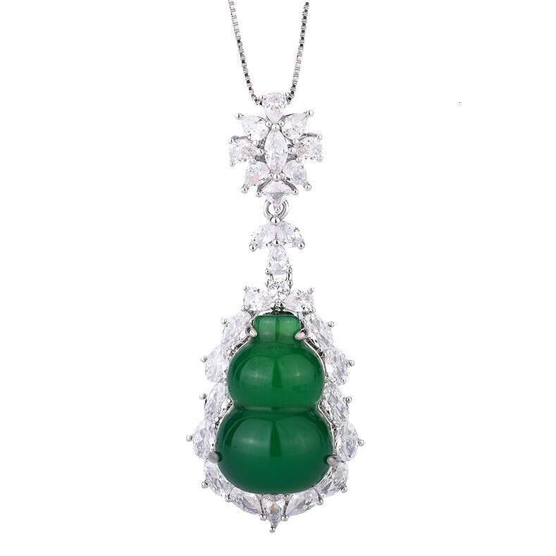 New Chinese National Style Jewelry Green Pendant Peace Gourd Maitreya Buddha Necklace Chalcedony For Women 942