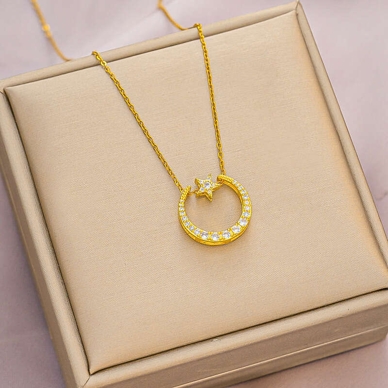 DHcollections Trendy Jewelry Cute Sweet Sparkling Star Moon Necklace Pendant Collarbone Chain Niche Fashion Versatile Accessories for Women