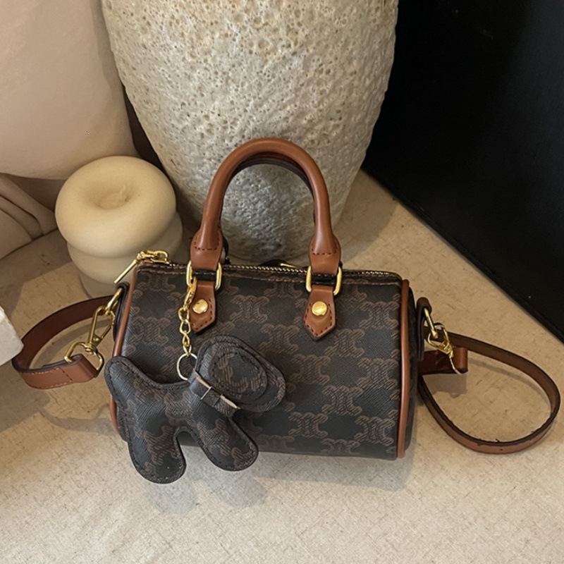Designer 2025 New High-End Small for Women, Boston Elegant Pillow Handbag, Shoulder Crossbody Bag, Light Luxury Women's Bag