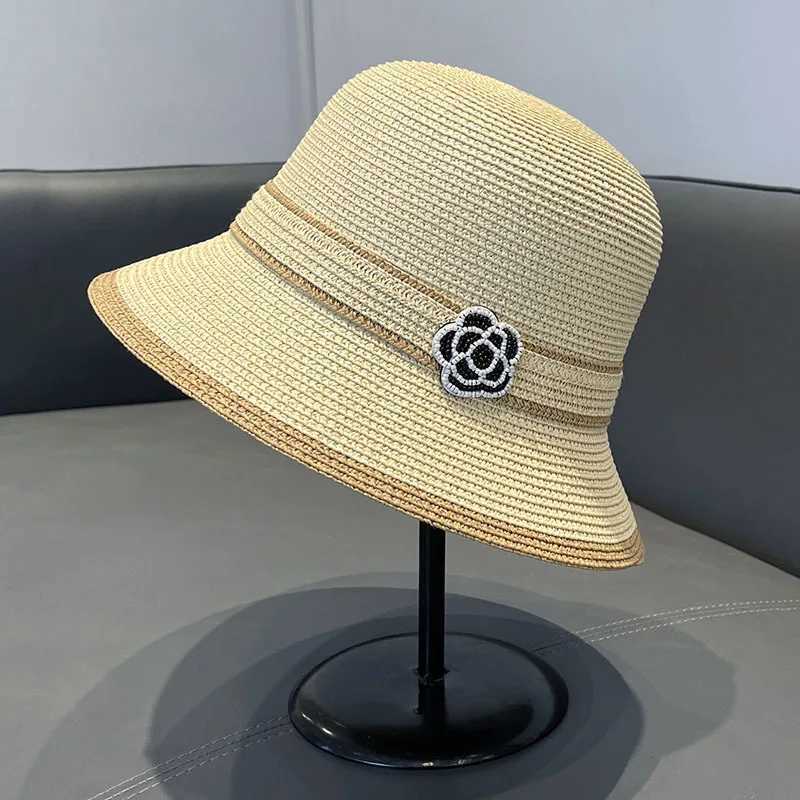 Japanese High-end Straw Hat for Women To Cover Their Faces and Prevent UV Rays in Summer Vacations Beach Hats Trendy Y250707