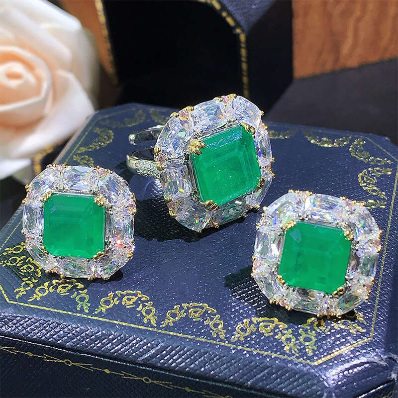 Hua Youmei Jewelry Set Emerald Zircon Square Earrings High-End Elegant Ear Accessories Studs Rings 956