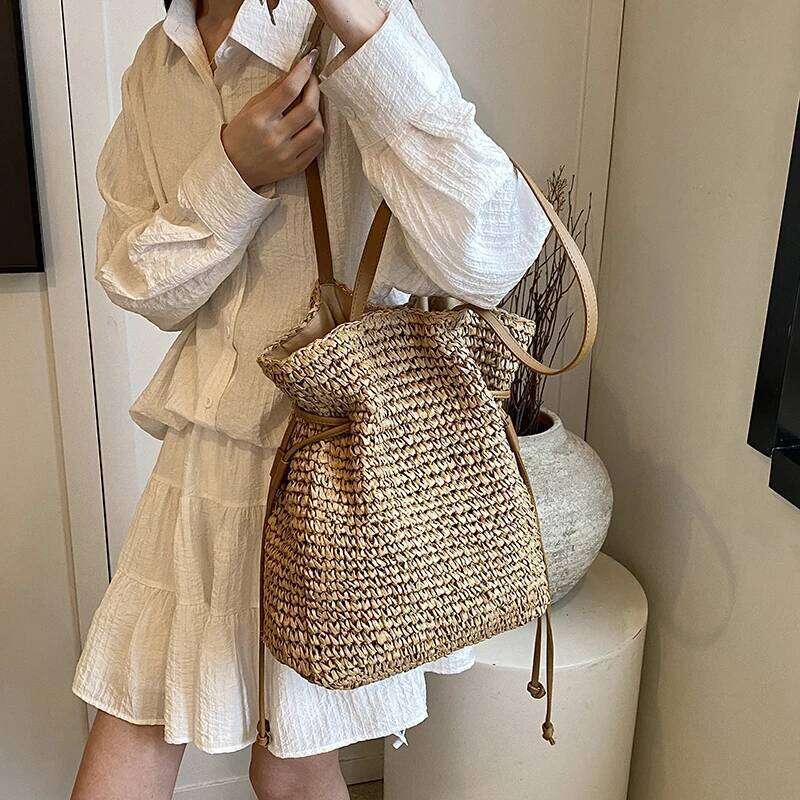 Straw Large Capacity Tote Bag Summer Beach Shoulder Bags Handmade Bag Top-Handle Raffia Boho Woven Women Bags