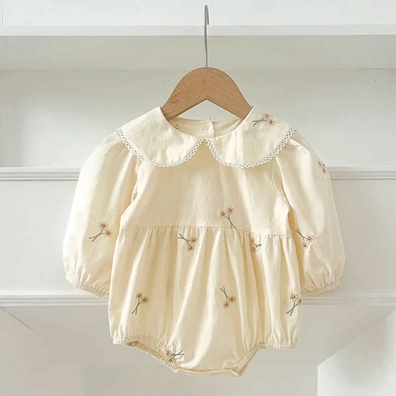 Spring 0-24M Baby Girl Clothing Toddler Baby Girl Romper Embroidery Flower Dots Cotton Romper White Infant Baby Girls Jumpsuit 250707
