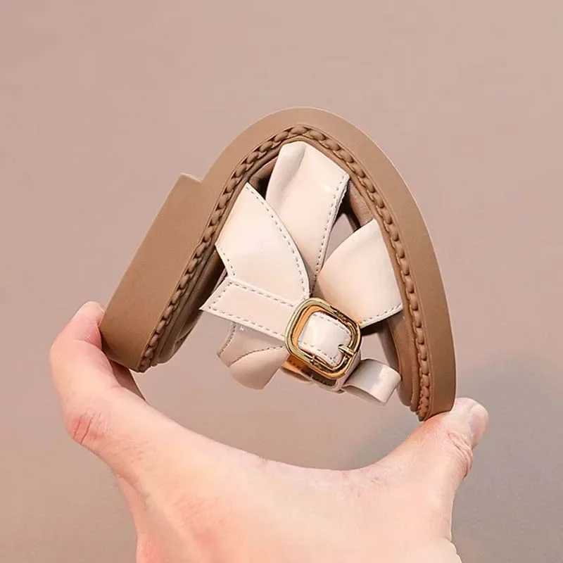 Bling Rhinestone Heart Buckles Strap Sandals for Kids Girls Brand Design Bowknot Sandals Children Soft Summer Flat Shoes R250707