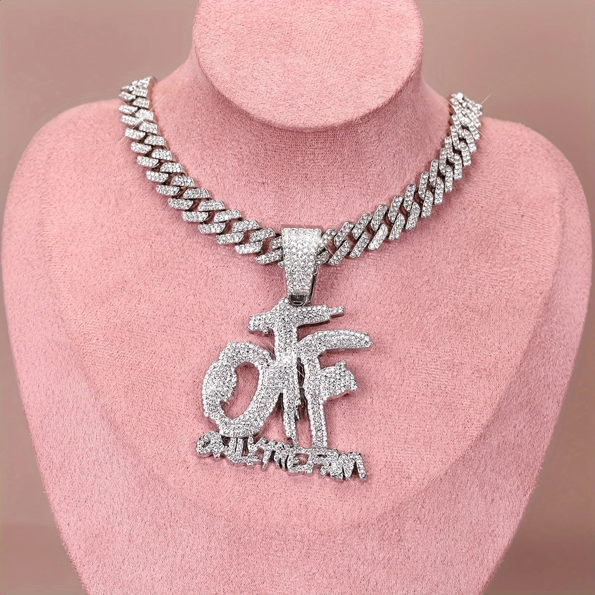 Personality Simple Hip Hop Iced Out Letter OTF Pendant Cuban Chain Trend Rap Fashion Womens Jewelry Gifts 250707