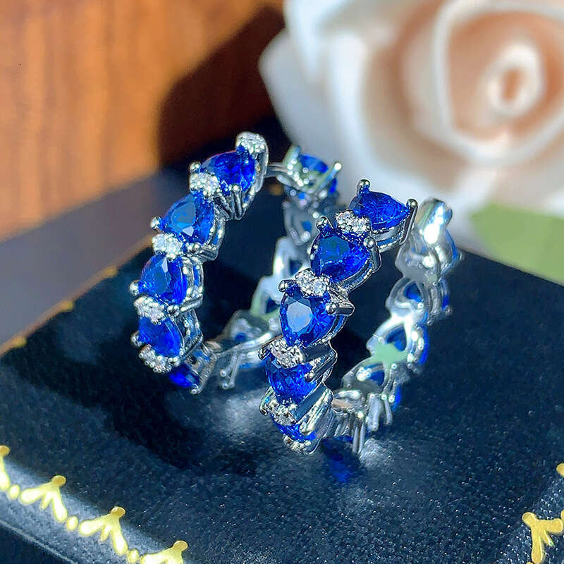 Autumn Winter New Fashion Colorful Full Dia Stud Earrings Niche High-End Red Zircon Palace Style Women's B28