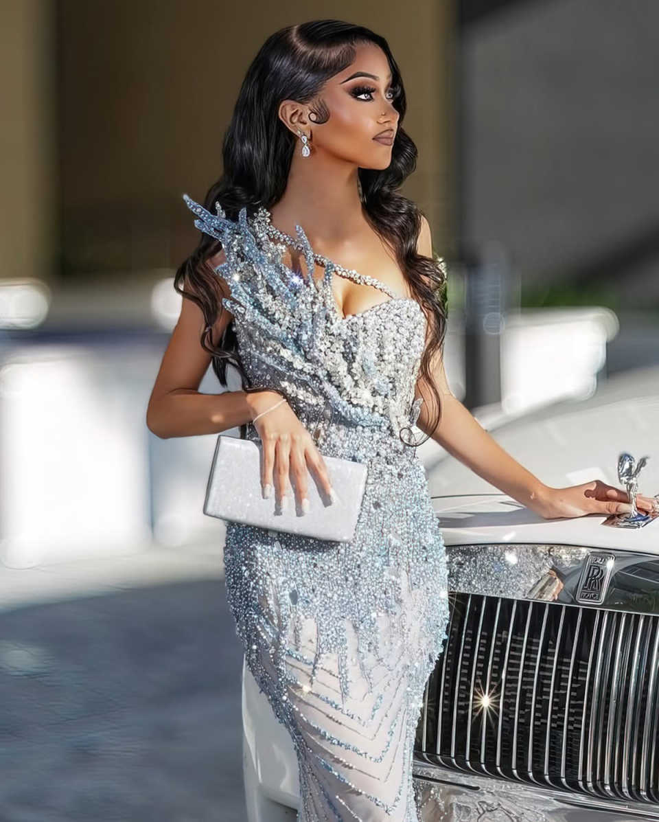 Gorgeous Crystal Mermaid Evening Dress One Shoulder Beaded Sequins Prom Gowns Sheath Sweep Train Formal Dresses Customized