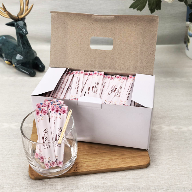 Mint Flavored Wooden Toothpicks with Individually Wrapped Packaging for Convenience