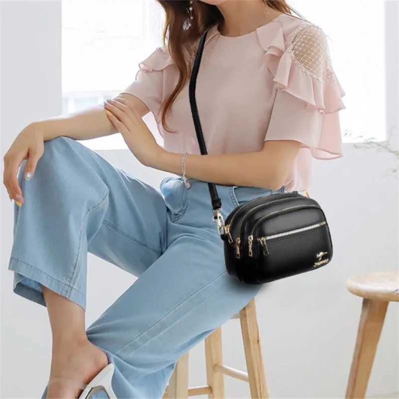 Multi-Layer Shoulder Messenger Bag Womens Crossbody Purse Versatile Solid Color Handbag for Women Casual and Work Use