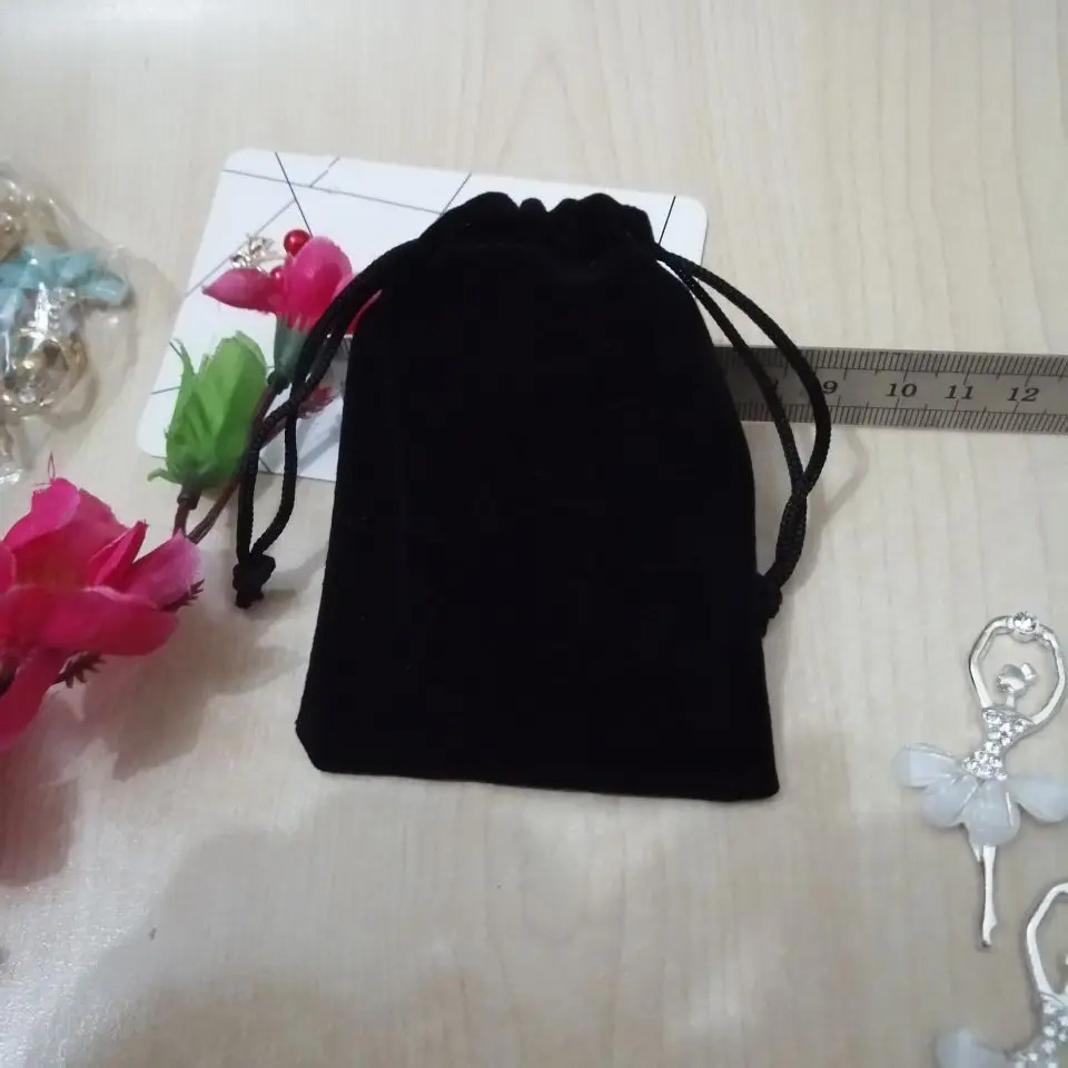 100pcs/Lot Black Velvet Bags For Gifts 7x9 9x12 10x16 13x18cm Jewelry Drawstring Bags Wedding Christmas Gift Packaging Bags 250702