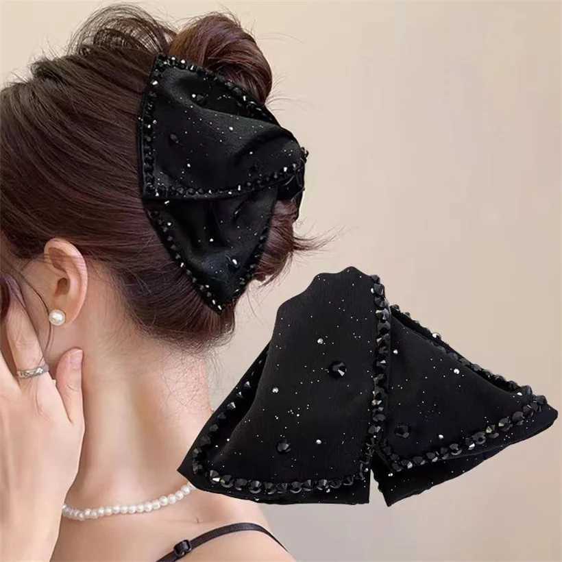 Elegant Large Rhinestones Bow Hair Claw Crab Pearls Hairpins Women Girls Sweet Hair Ornament Hair Clips Fashion Hair Accessories Z250707