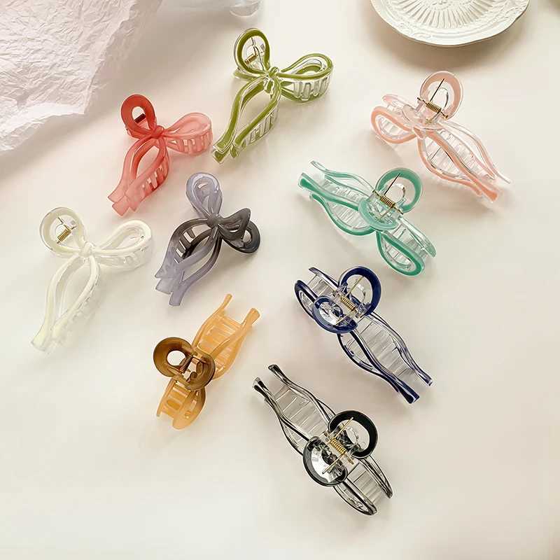 AISHG Crab Hair Clips for Women Shark Jelly Clear Claw Clips Scissors Shape Clamp Barrette Hairpin Girls Hair Accessories Z250707