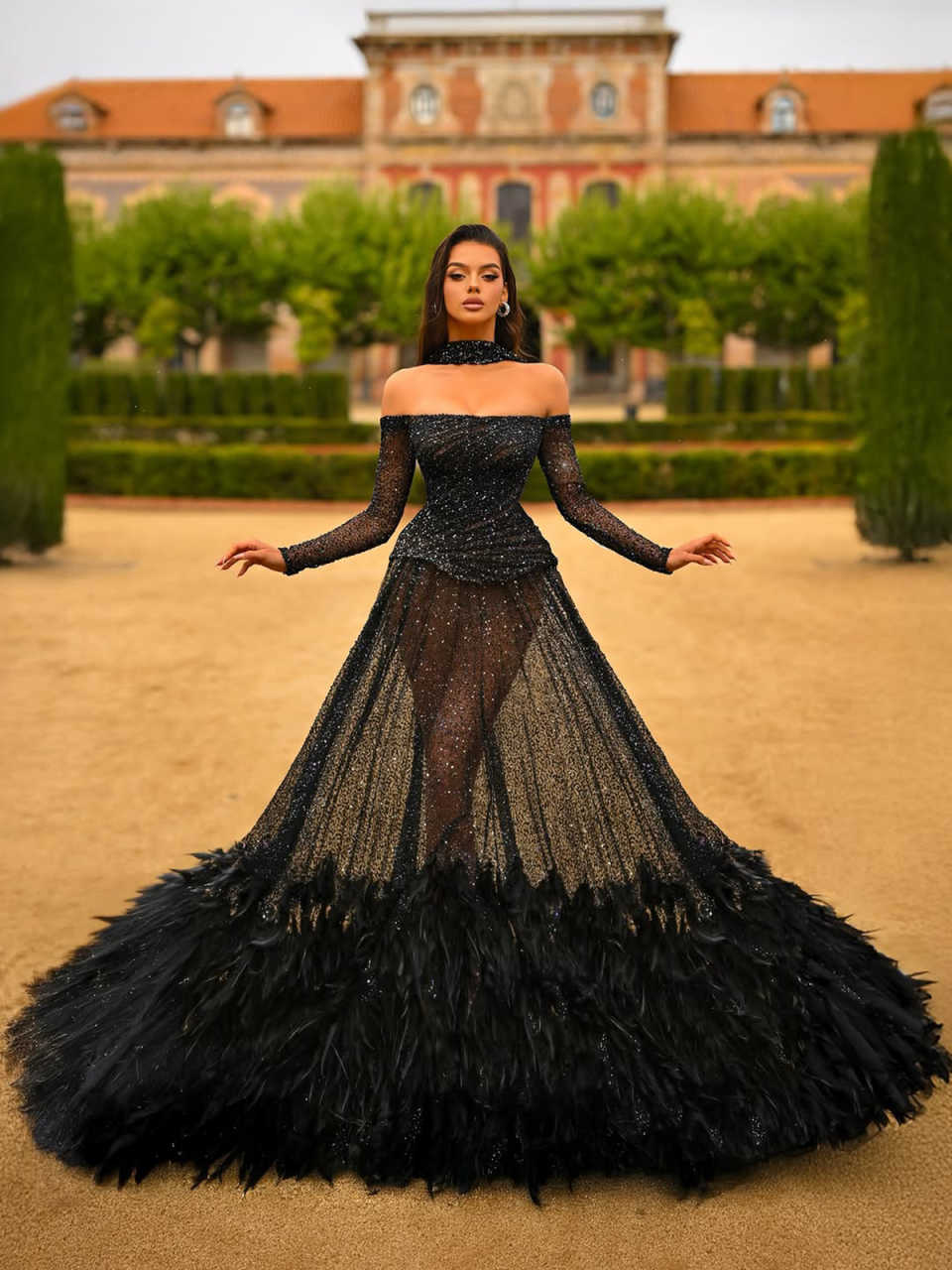 Gorgeous Feather A-Line Evening Dress Off Shoulder Long Sleeve Sequis Prom Gowns Sexy Floor Length Formal Dresses Customized
