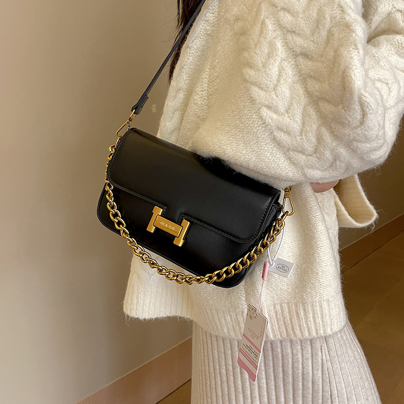 Luxury Bag Women's 2025 Chain Strap Underarm Bag - Niche Fashionable Shoulder Crossbody Purse With Free Shipping